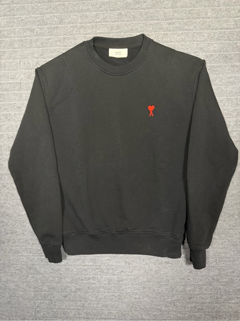 Ami Alexandre Mattiussi Black Crewneck with Red Heart Motif